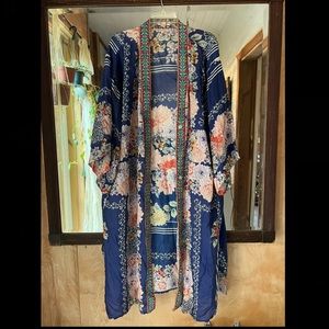 Long Johnny was silk kimono
